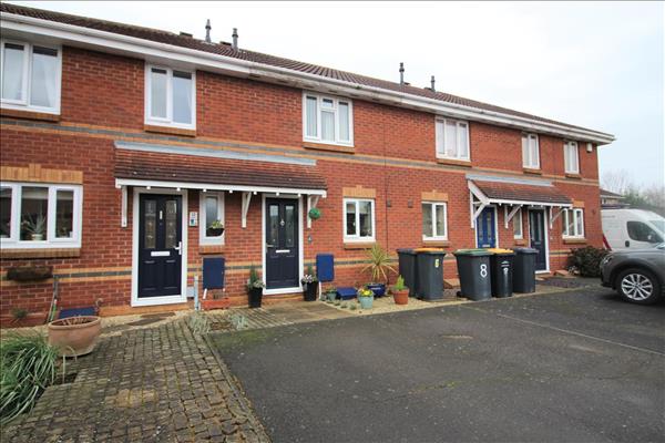 Bluebell Close, Bedford