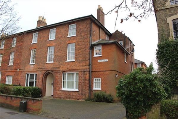 Lloyd Court, Bedford