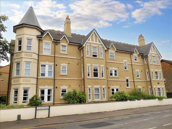 Tudor Court, Bedford