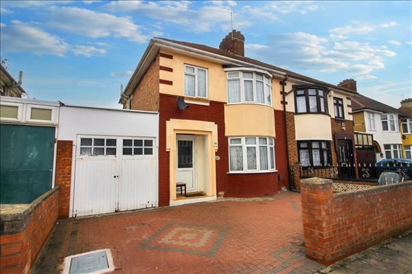 Brackley Road, Bedford