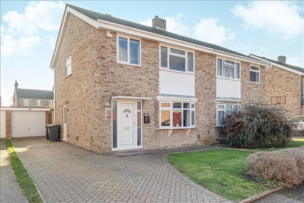 Salcombe Close, Bedford