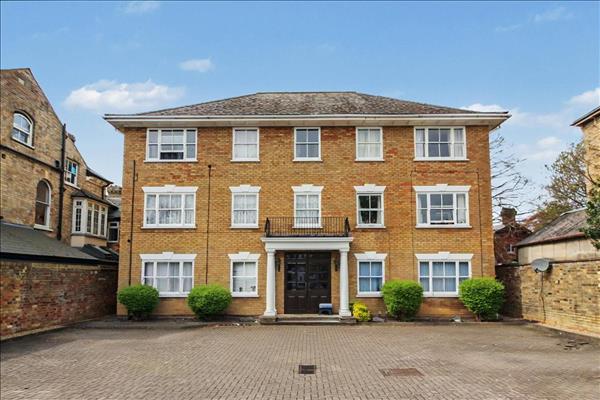 Langford Court, Bedford